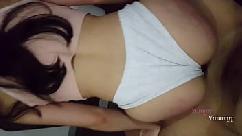 Eu comi a ex-namorada do meu melhor amigo ela me sentou até eu gozar dentro dela ela percebeu que eu estava gravando ela